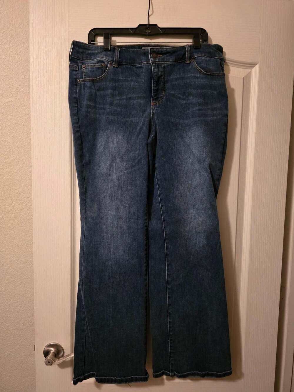 Chico's So Slimming Bootcut Jeans Size 2 Regular Blue Denim